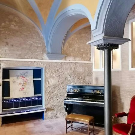 Casa Contreras Villa Кастело д'Емпуриес Екстериор снимка